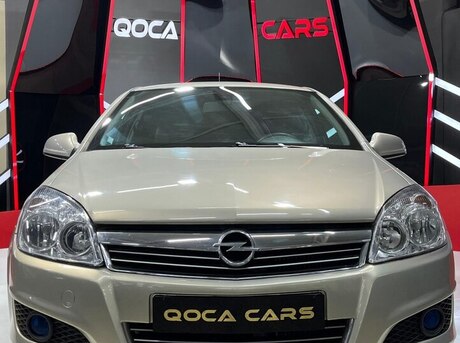 Opel Astra 2009