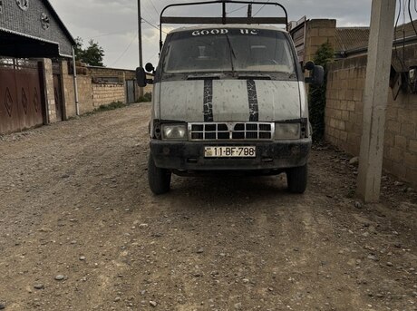 GAZ 33021 2000