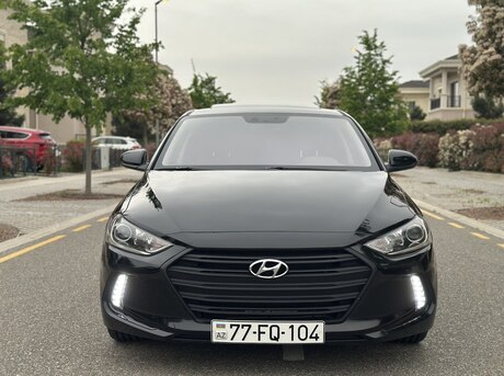 Hyundai Elantra 2018