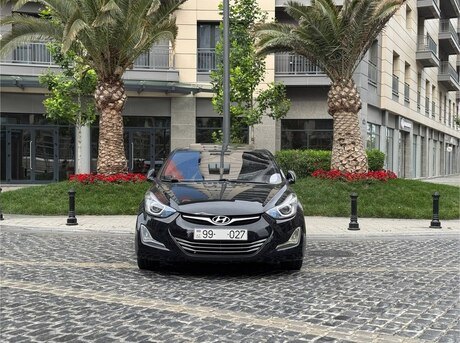 Hyundai Elantra 2013