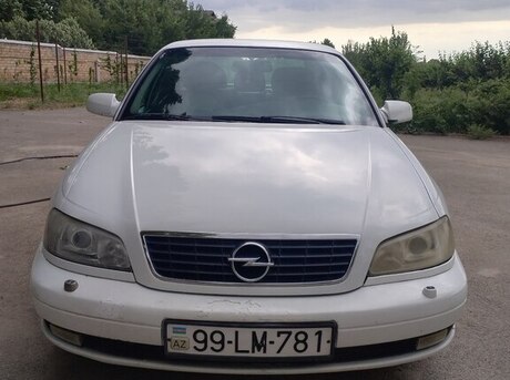 Opel Omega 2001