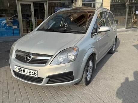 Opel Zafira 2005