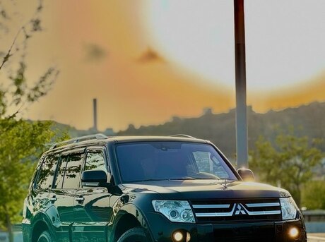 Mitsubishi Pajero 2007
