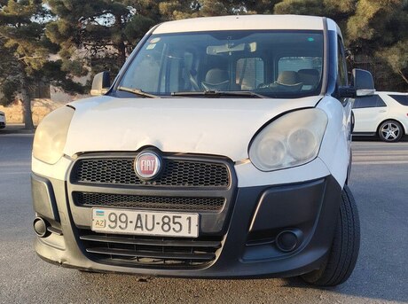 Fiat Doblo 2012