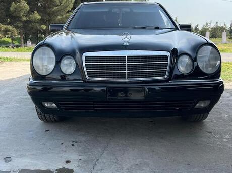 Mercedes E 230 1996
