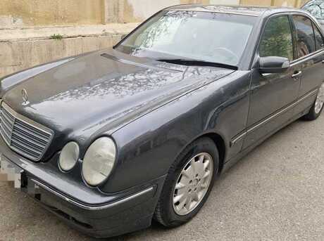 Mercedes E 240 2000