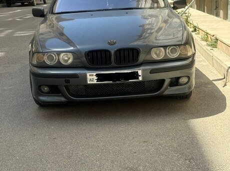 BMW 530 2001