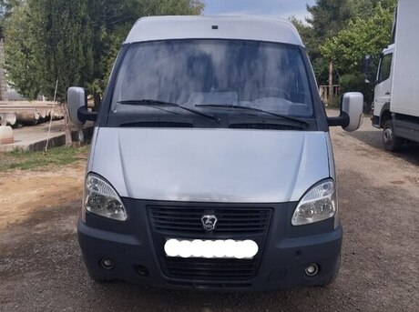 GAZ 2705 2004