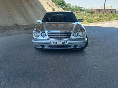 Mercedes E 200 1998