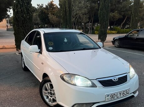 Daewoo Gentra 2014