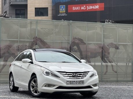 Hyundai Sonata 2010