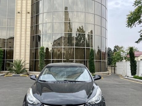 Hyundai Elantra 2015