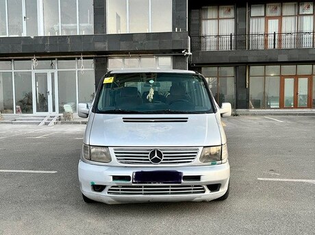 Mercedes Vito