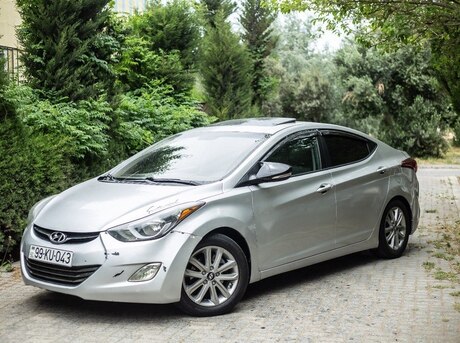 Hyundai Elantra 2011