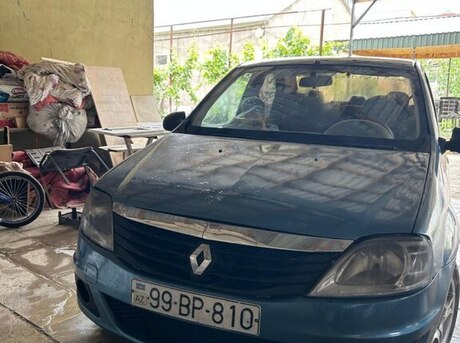 Renault Logan 2012
