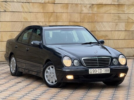 Mercedes E 220 d 2000