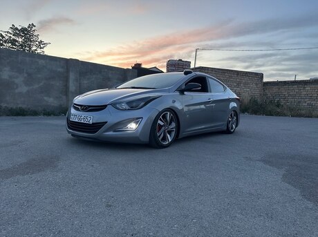 Hyundai Elantra 2014
