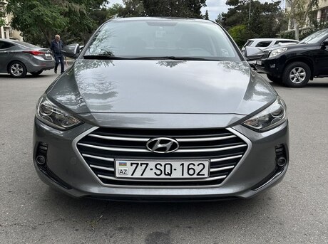 Hyundai Avante 2015