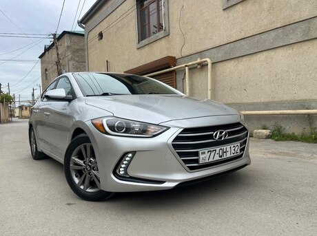 Hyundai Elantra 2017