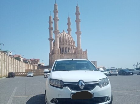 Renault Sandero 2013