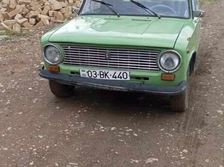 LADA (VAZ) 21011 1980