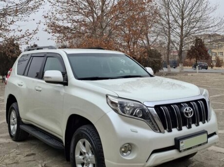 Toyota Land Cruiser Prado 2014