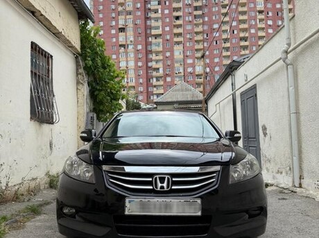 Honda Accord 2011