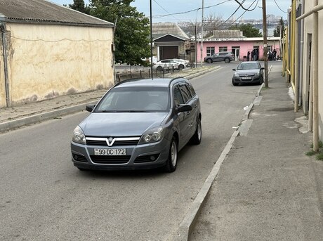 Opel Astra 2006