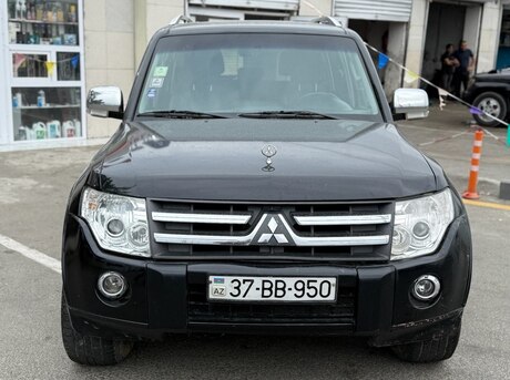 Mitsubishi Pajero 2008