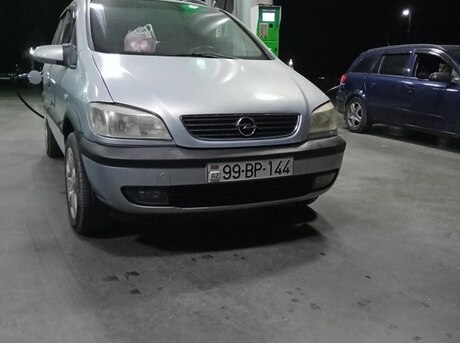 Opel Zafira 2001