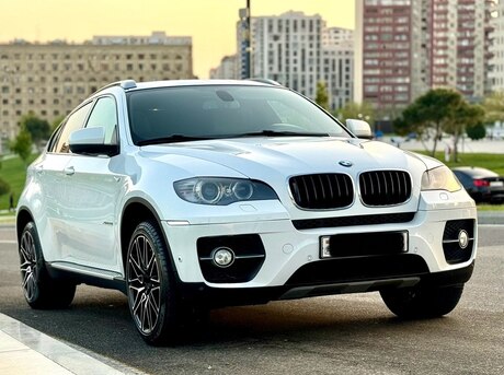 BMW X6 2011