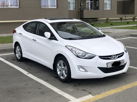 Hyundai Elantra 2013