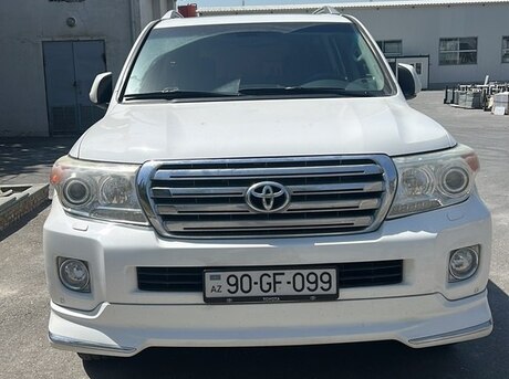 Toyota Land Cruiser 2011