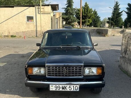 LADA (VAZ) 2107 2011