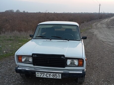 LADA (VAZ) 2107 2005