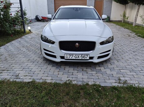 Jaguar XE 2017