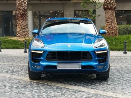 Porsche Macan GTS 2016