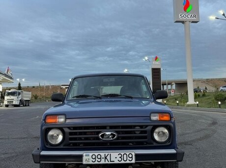 LADA (VAZ) Niva 2016