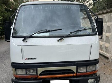 Mitsubishi Canter 1999