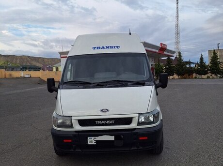 Ford Transit 2000