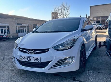 Hyundai Elantra 2011