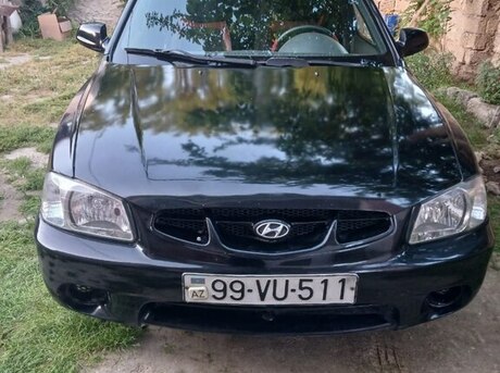 Hyundai Accent 2001
