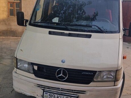 Mercedes Sprinter 208 1996