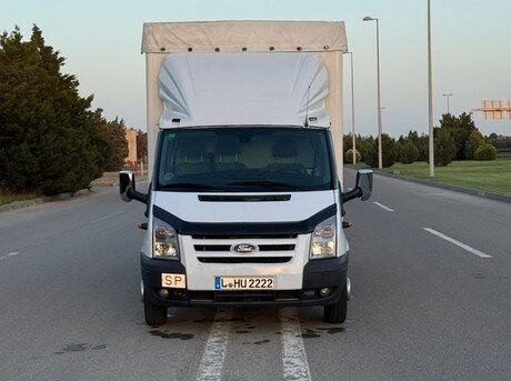 Ford Transit 2011