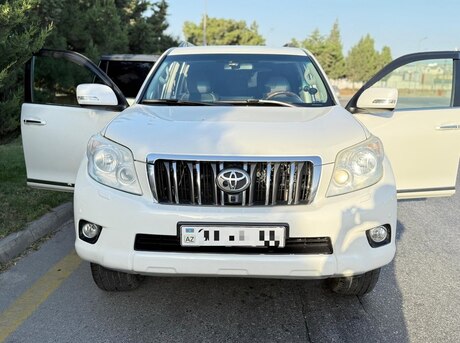 Toyota Land Cruiser Prado 2012