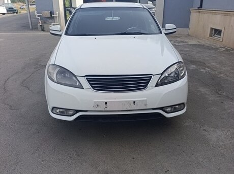 Daewoo Gentra 2014