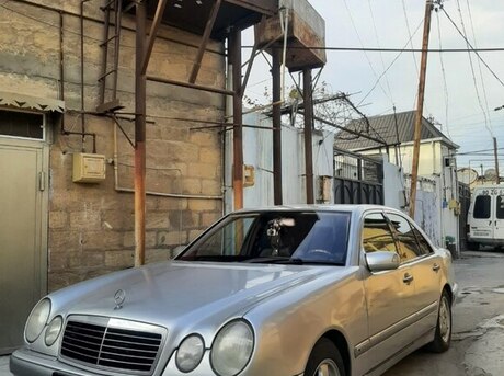 Mercedes E 220 d 1998
