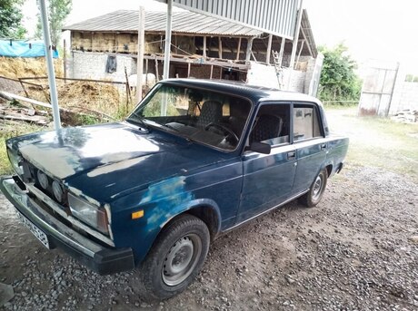 LADA (VAZ) 2107 2001