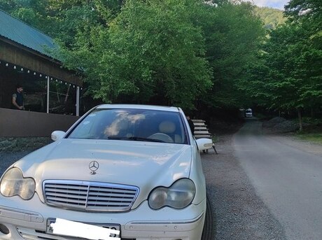 Mercedes C 200 2005