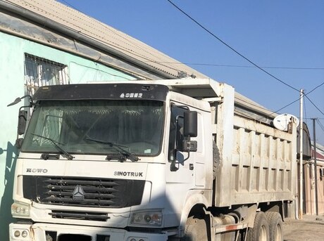 HOWO Sinotruk 2012